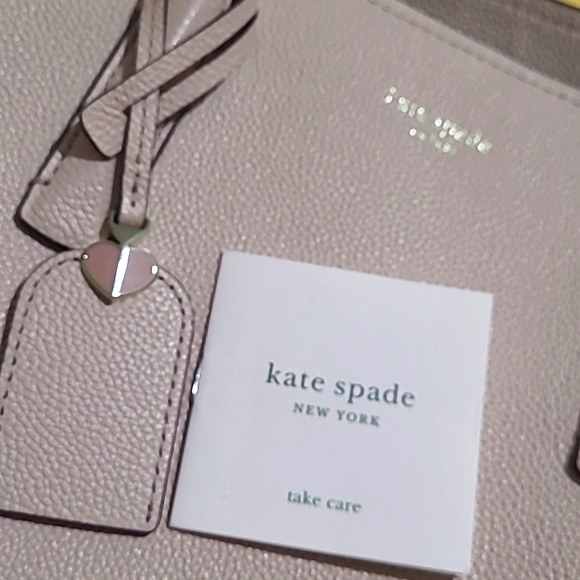 Kate spade ♠️ Margaux Large Tote - Picture 1 of 9